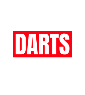 DARTS HERO model alb pe tricou