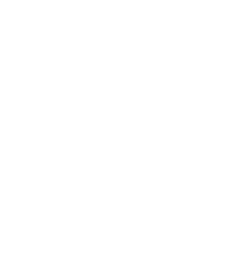turist model negru pe tricou