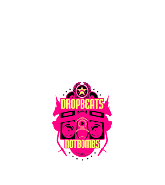 Drop Beats Not Bombs model alb pe tricou