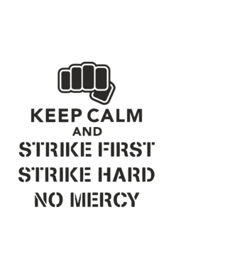 Keep calm and strike first cobra kai model albastru deschis pe tricou