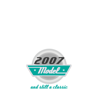 Model and still a classic - 2007 model alb pe tricou