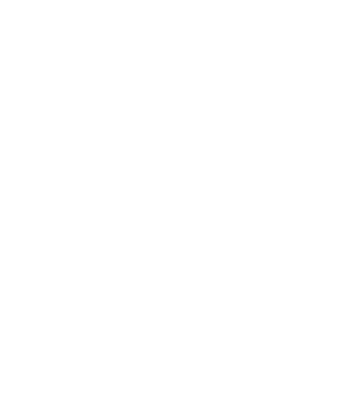 Tatuator model negru pe tricou