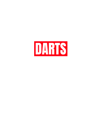 DARTS HERO model negru pe tricou