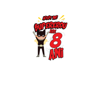 Acest mic supererou are 8 ani model negru pe tricou