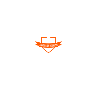 sunt cel mai tare amator de drumeții și tot ce am primit pentru asta a fost acest tricou jalnic model negru pe tricou