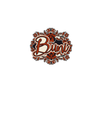 Buni model alb pe tricou