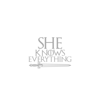 Cuplu She knows everything model negru pe tricou