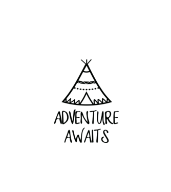 Advanture awaits model gri pe tricou
