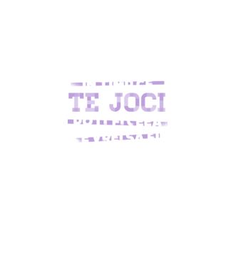 în timp ce te joci poți fi ceea ce vrei să fii - în acel moment model negru pe tricou
