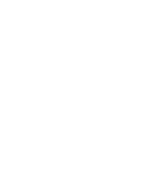 Sora eroină model roșu pe tricou