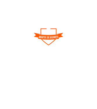 sunt cel mai tare amator de drumeții și tot ce am primit pentru asta a fost acest tricou jalnic model negru pe tricou