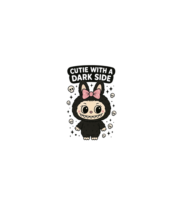 Cutie with a dark side model nisipiu pe tricou