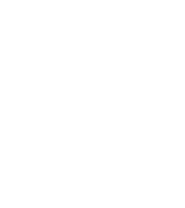 King model negru pe tricou