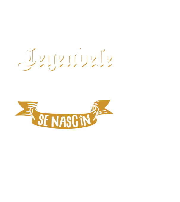 Legendele șahului se nasc în august model negru pe tricou