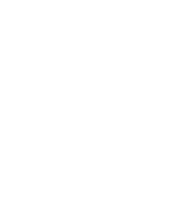 Tatuator model negru pe tricou