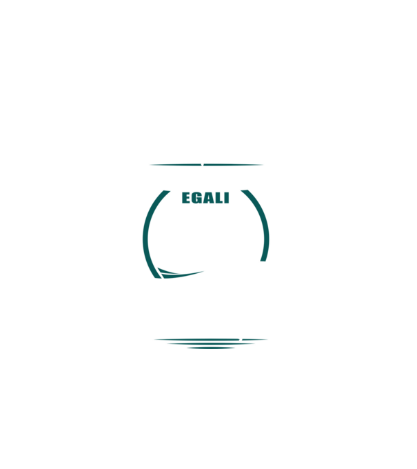 toți se nasc egali, dar numai cei mai buni devin alpiniști model negru pe tricou