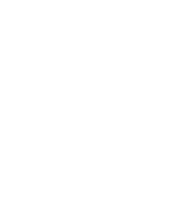 King model negru pe tricou