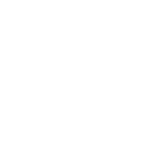 Tatuator model negru pe tricou