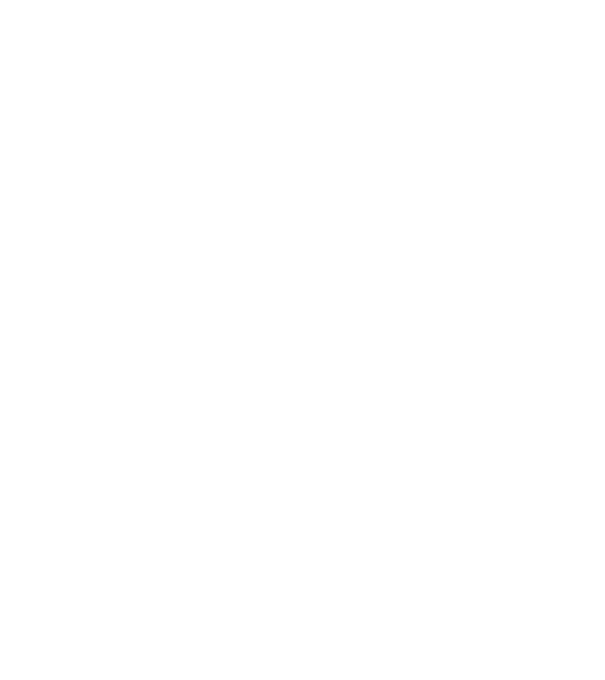 King model negru pe tricou