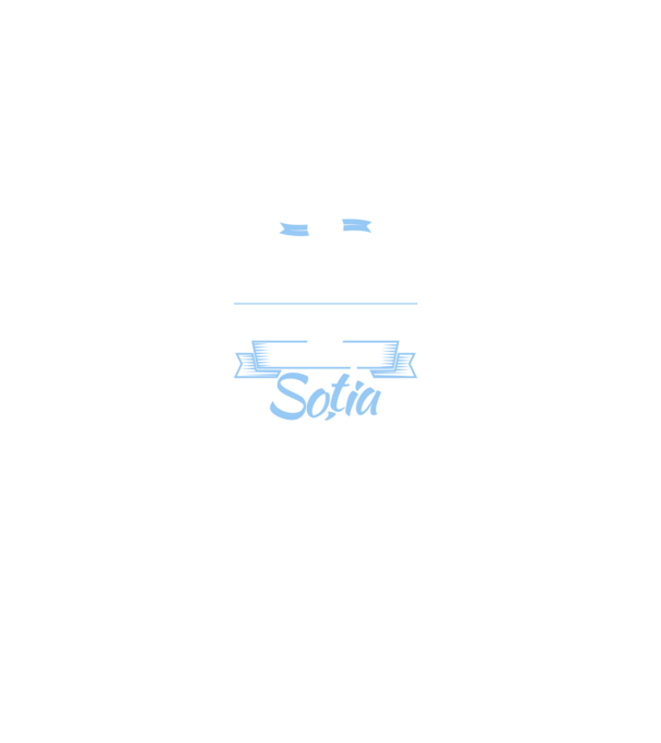 numai o persoană este mai tare decât un amator de drumeții, soția amatorului de drumeții model negru pe tricou