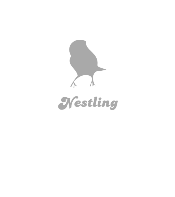 Nestling model negru pe tricou