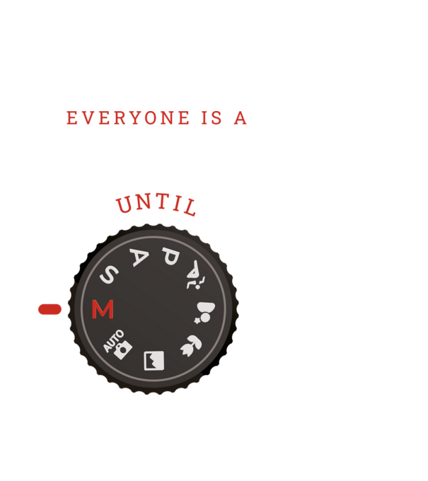 Everyone is a photographer until model alb pe tricou