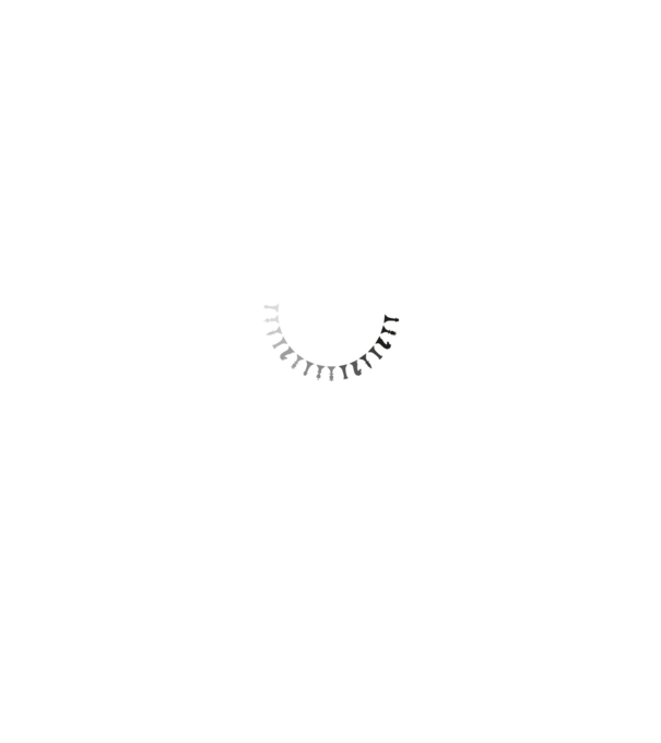 Mă gândesc model negru pe tricou