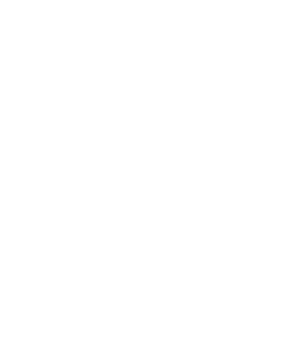 King model negru pe tricou