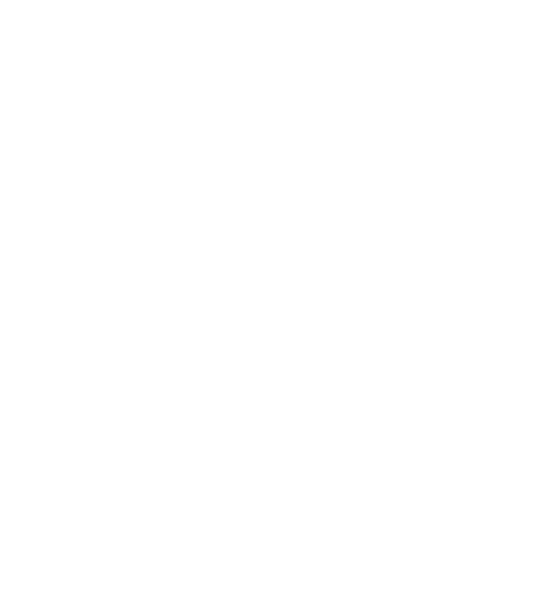 King model negru pe tricou