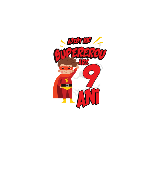 Acest mic supererou are 9 ani model negru pe tricou