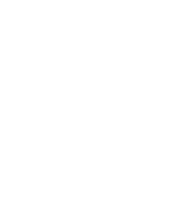 King model negru pe tricou