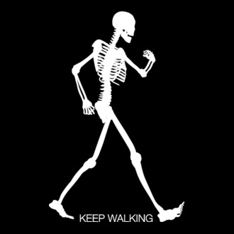 Keep Walking model tricou