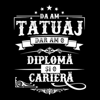 da, am tatuaj, dar am o diplomă și o carieră model tricou