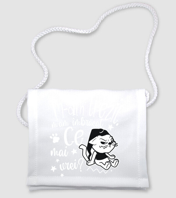Ce mai vrei? model alb pe tricou