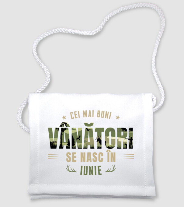 Cei mai buni vânători se nasc în iunie model alb pe tricou