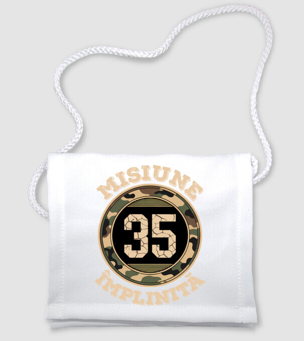 Misiune împlinită 35 model alb pe tricou