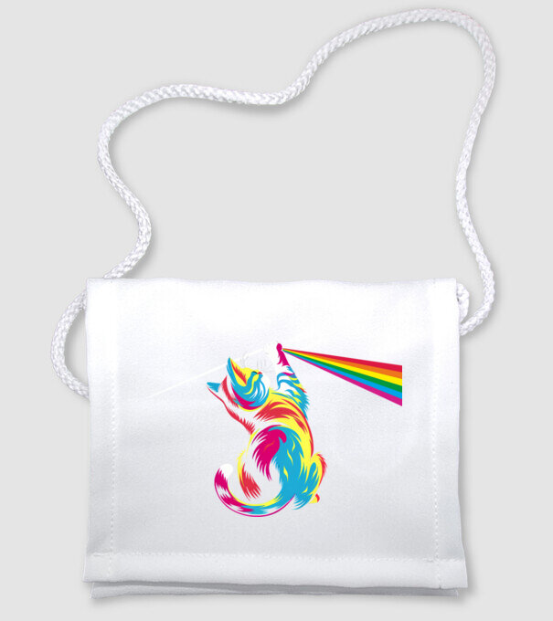 Pisica prismă model alb pe tricou