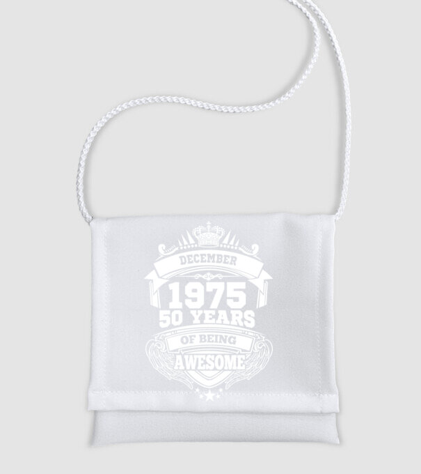 Awesome being of december 1975 model alb pe tricou