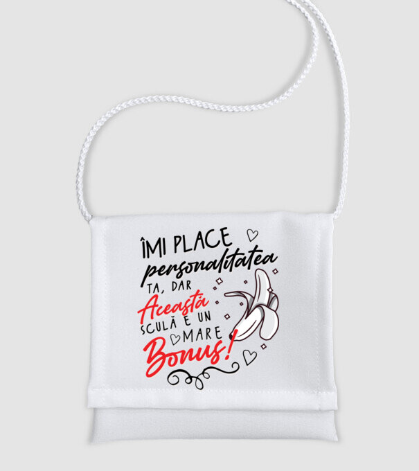 Dar această sculă e un mare bonus! model alb pe tricou