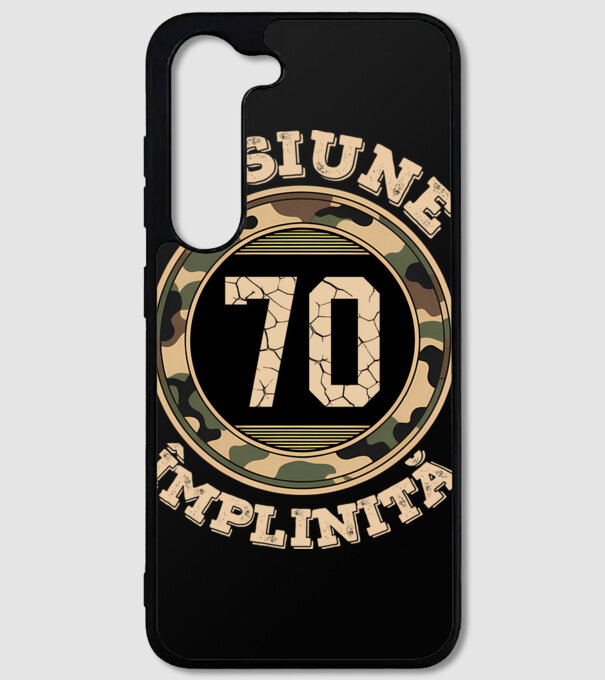 Misiune împlinită 70 model negru pe tricou