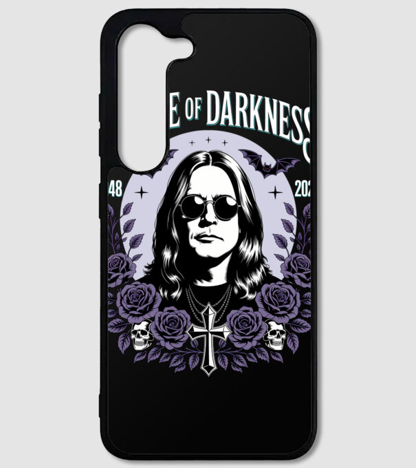 Prince of Darkness model negru pe tricou