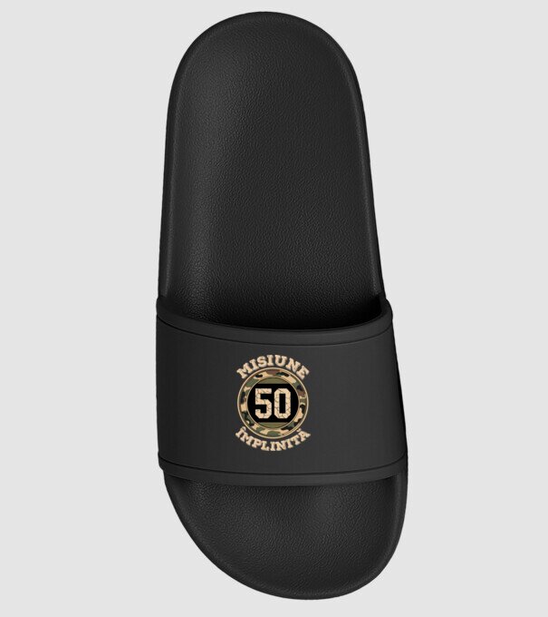 Misiune împlinită 50 model negru pe tricou