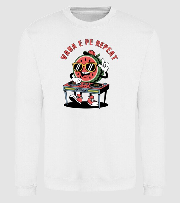 Vara e pe repeat model alb pe tricou