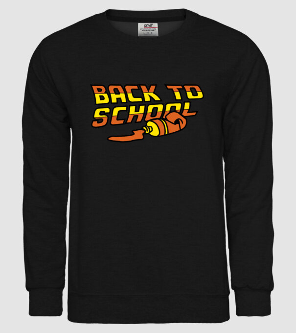 Back to school model negru pe tricou