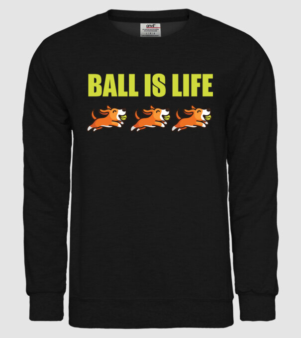 Ball is life model negru pe tricou
