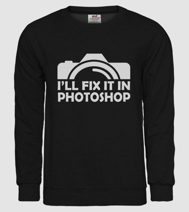 Fix in PS model negru pe tricou