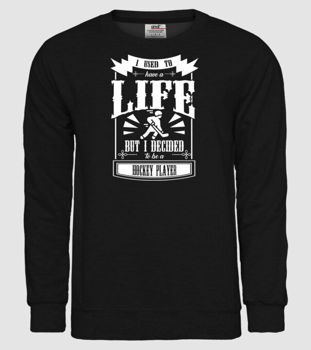I used to have a life HOCHEIST model negru pe tricou