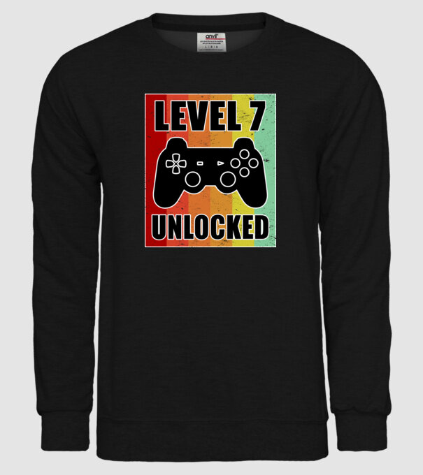 level 7 unlocked retro gamer model negru pe tricou
