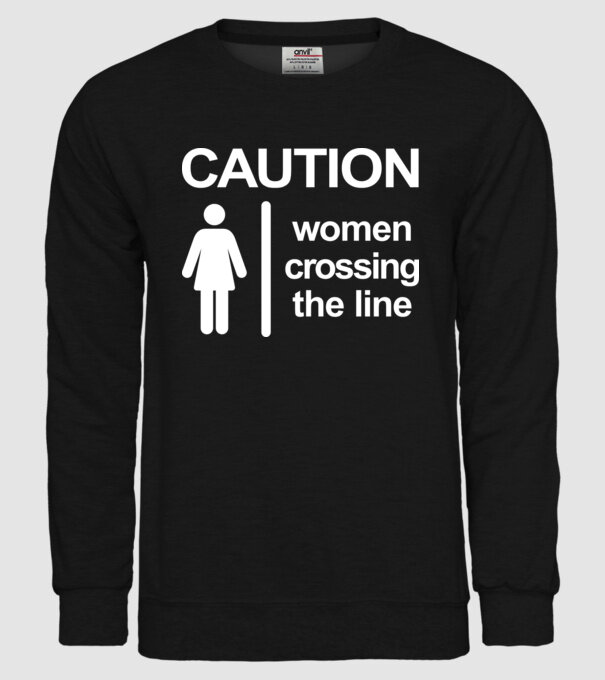 Atenție, femeie care depășește barierele model negru pe tricou