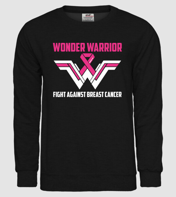 WONDER WARRIOR model negru pe tricou